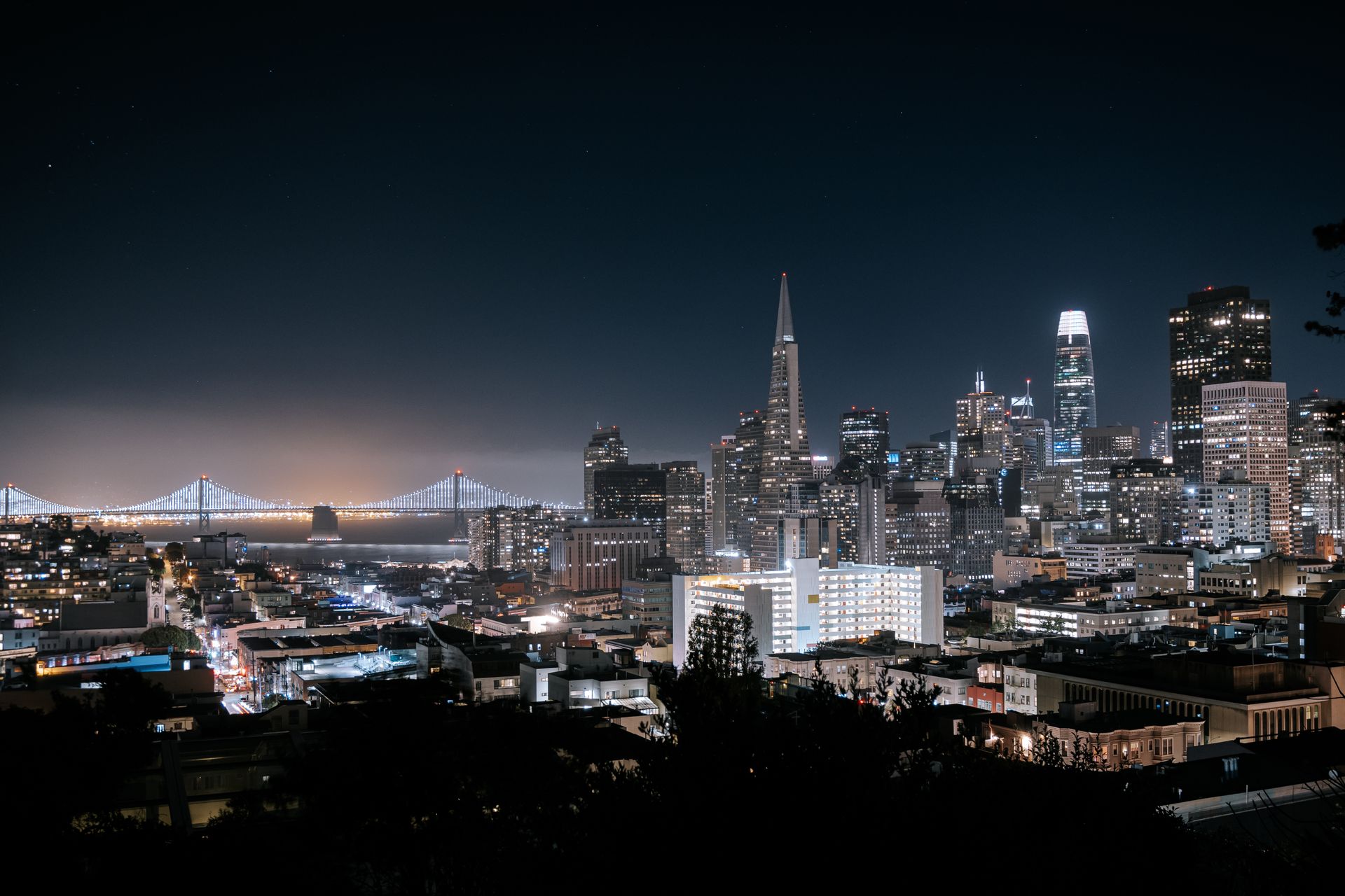 San Francisco skyline at night, photographed by Kehn Hermano